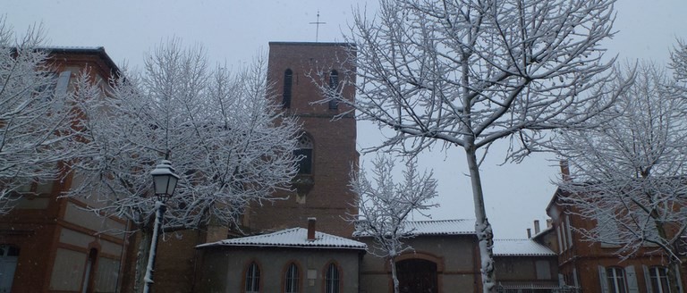 Fronton sous la neige en mars 2013