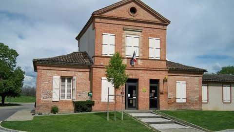 Campsas la mairie