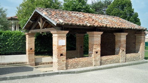 Bruguieres l'ancien lavoir