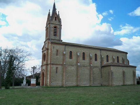 Villeneuve les Bouloc l'église